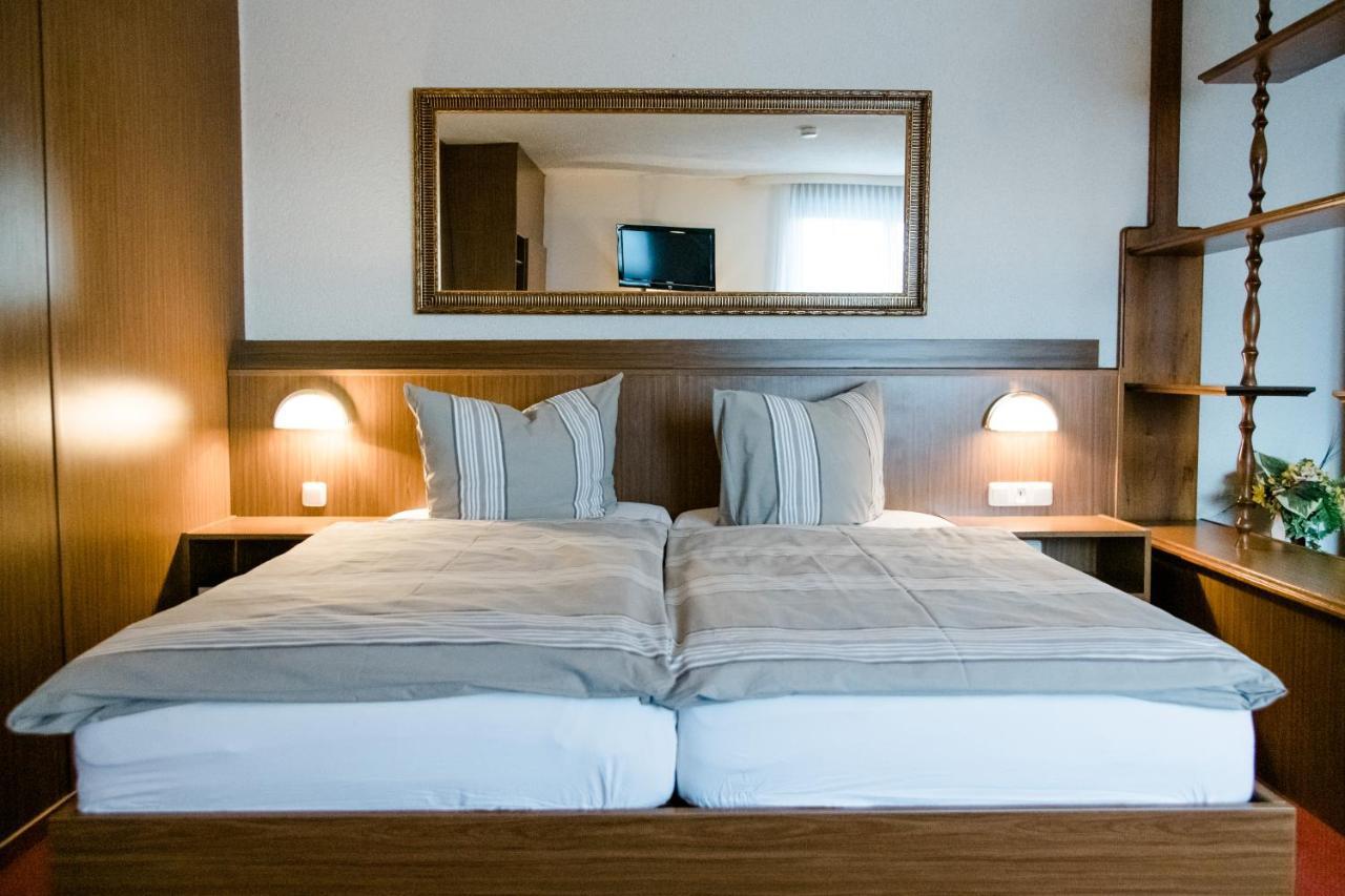 Hotel Mueller Genthin Esterno foto